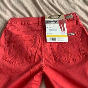 NWT Seven Ankle Crop Size 8